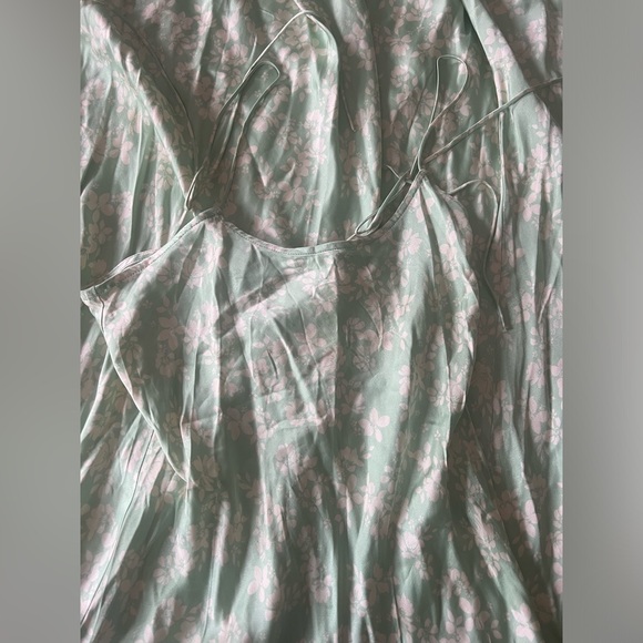 Zara Floral Print Satin Dress - Picture 5 of 6